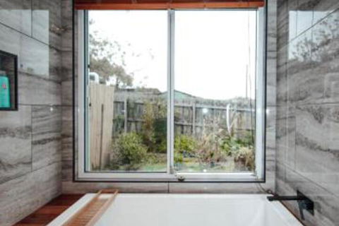 Craypot Cottage Port Campbell - Accommodation Yamba 2