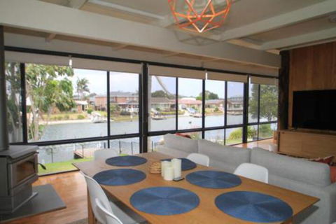 Cater Waterfront - Victoria Tourism 0