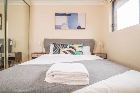 True Comfort! 3bed2bath APT Near Ashfield Station! - Accommodation Find 2