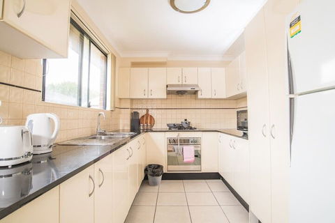 True Comfort! 3bed2bath APT Near Ashfield Station! - Accommodation Find 4