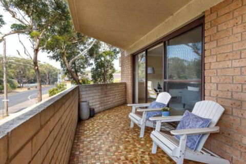 20 Booneroo â€“ Walk To The Beach - Accommodation Ballina 6