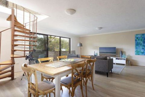20 Booneroo â€“ Walk To The Beach - Accommodation Ballina 3