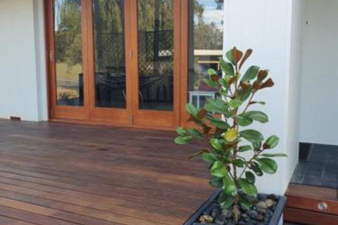 Seacliff Park Holiday Home - Accommodation Redcliffe 3