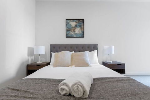 Perfect Location 2 Bdrs Apartment@glen Waverley - Cruises Travel 4