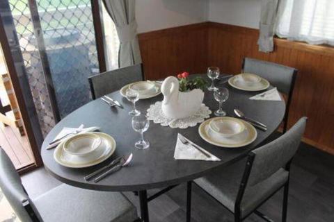 OMARU FARM STAY - Hobart Tourism 4