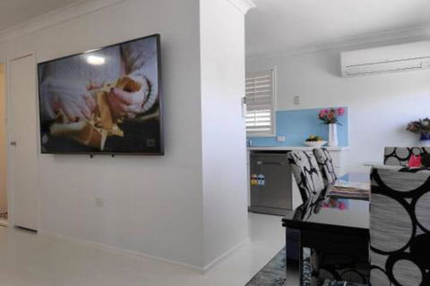 Warilla Sands - Accommodation Newcastle 5