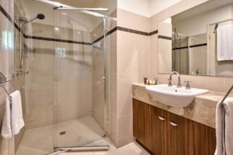 Cooinda Gardens 6 On Hamilton Island - Accommodation Brisbane 7