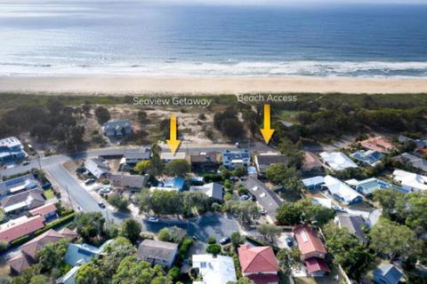 Seaview Getaway - Tourism Townsville 5