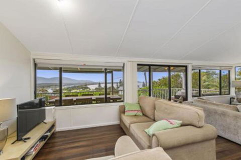 Aurelia 14 Stewart Street - NT Tourism 0
