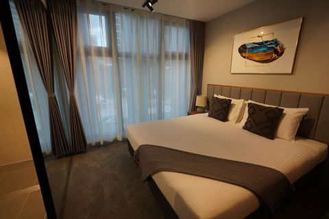 City Edge South Melbourne - Cruises Travel 7