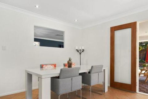 BB233 Banksia Beach Family Home 4 Bedrooms - Accommodation Broken Hill 6