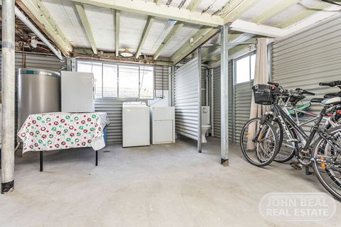 Brighton Waterfront Beach House - Accommodation Kalgoorlie 3