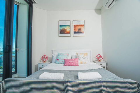 Stunning Waterview Stylish Waterfront Apt In WWP - Accommodation Batemans Bay 6