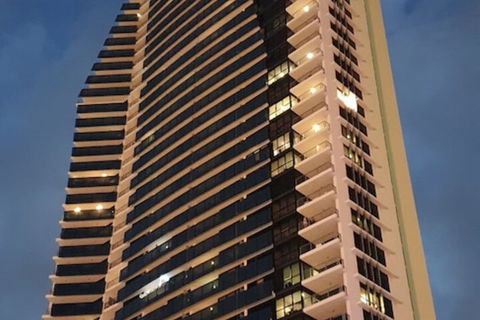 Circle On Cavill Luxury 2 Bedroom Ocean Views - Accommodation Newcastle 6