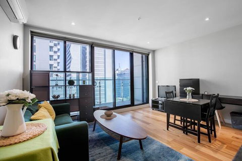 Cozy 1 Bedroom In Melbourne Great View - Wagga Wagga Accommodation 3