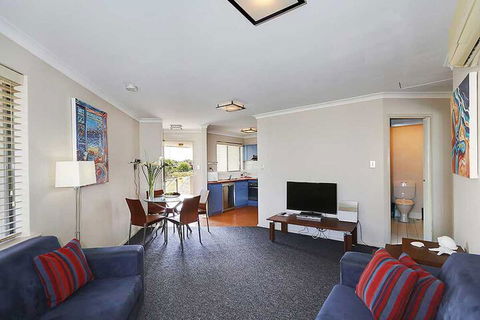 Scarborough Beach Front Resort - Shell 7 - Accommodation in Bendigo 7