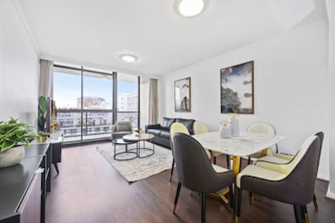 HomeHotel Stylish 3 Bed Clean & Comfort - Northern Rivers Accommodation 0