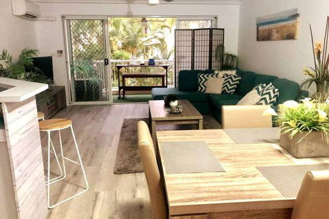 Newly Renovated Unit 250m To The Beach - Accommodation NSW 4