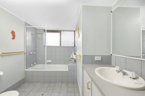 Ocean Shores 2 - 2/60-64 Peregian Esplanade - Accommodation Newcastle 3