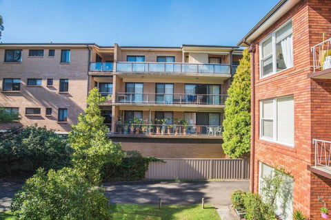 Vibrant And Colorful Apartment In Dollspoint - Gold Coast 4U 2