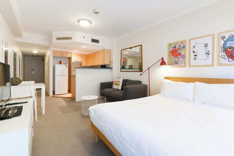 Amazing Studio With Pool In Central Sydney - NT Tourism 7