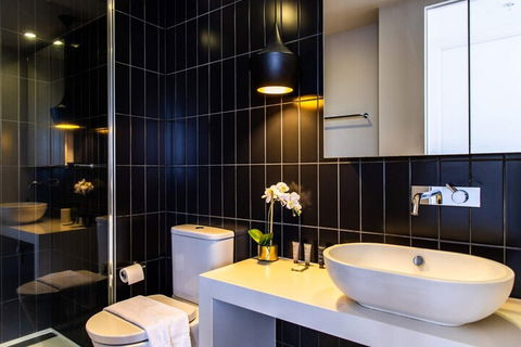 Stylish 1 Bedroom Apartment In Bustling Richmond - Victoria Tourism 1