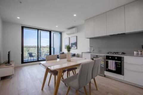Simple And Cozy Apartment In Parkville - Wagga Wagga Accommodation 0