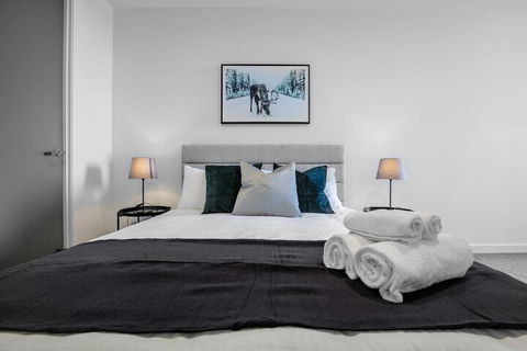 Simple And Cozy Apartment In Parkville - Wagga Wagga Accommodation 7