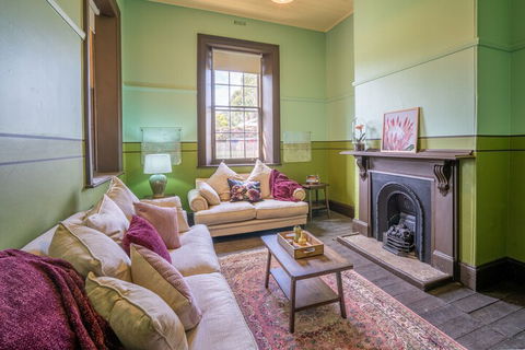 Post Office Residence - Wagga Wagga Accommodation 4