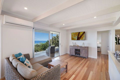 Peregians Viewing Deck, 324 David Low Way, Peregian Beach, Noosa Area - Accommodation Newcastle 6