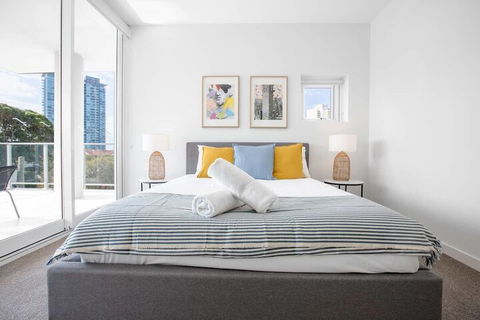 Wow Southport Apartment Near Light Rail Station - Mackay Tourism 2