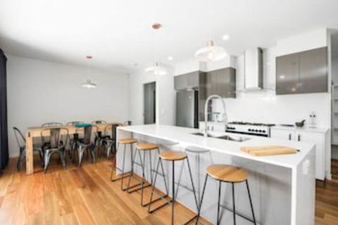 Pet Friendly, New House Peregian Breeze Drive, Peregian Beach - Accommodation Newcastle 0