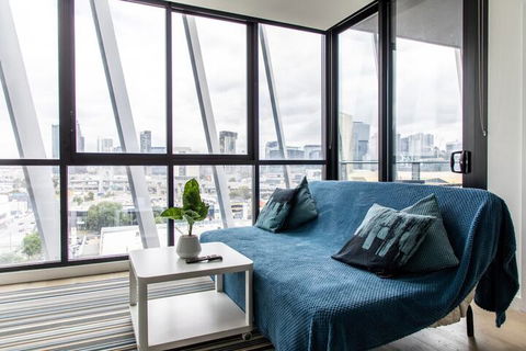 Modern 1BD Apt With Amazing Views - Cruises Travel 6