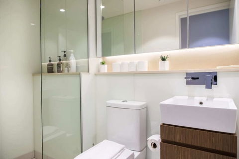 Eclectic 1 Bedroom South Yarra Hideaway - Accommodation Australia 5