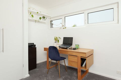 Large Family Home Bondi - Holiday Melbourne 7