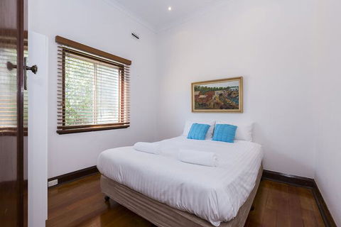 North Cottesloe Cottage - Accommodation Find 7