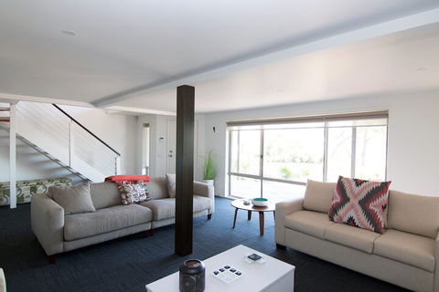 Paradise Waters - Yarrawonga - Northern Rivers Accommodation 4