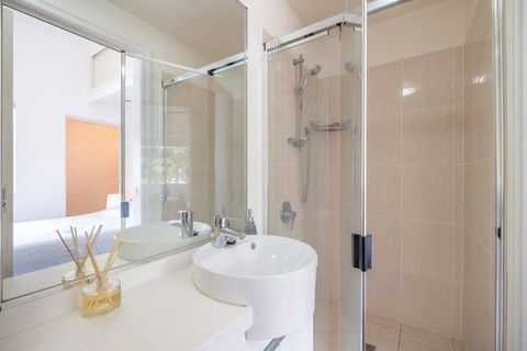 Peaceful 1 Bedroom Apartment With Parking - Northern Rivers Accommodation 7