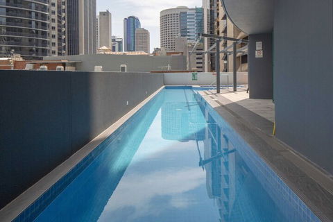 1 Bedroom Studio Apartment Near Eagle Street - Northern Rivers Accommodation 3