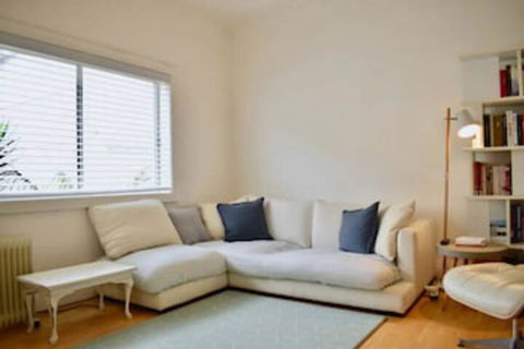Bright Family Home In Bondi Beach - Brisbane Tourism 0