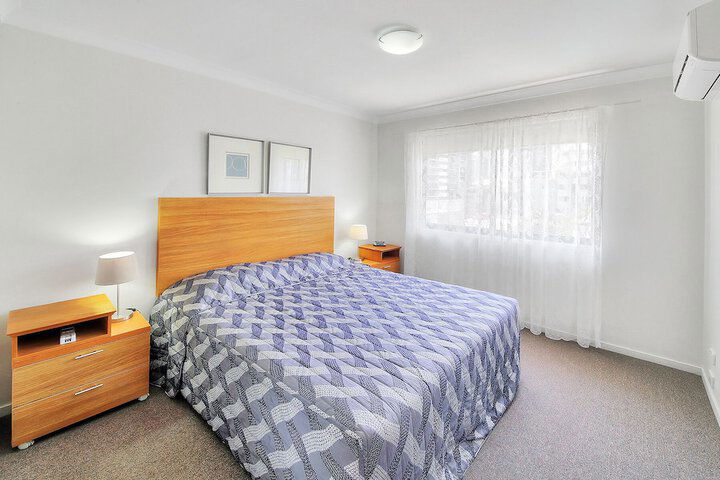 Airtrip Apartment On Russell St - thumb 7