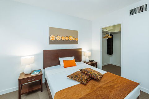 Airtrip Apartment On Merivale St - Accommodation Sunshine Coast 5