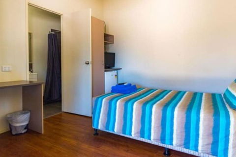 Stay On Sullivan - Accommodation Broken Hill 6