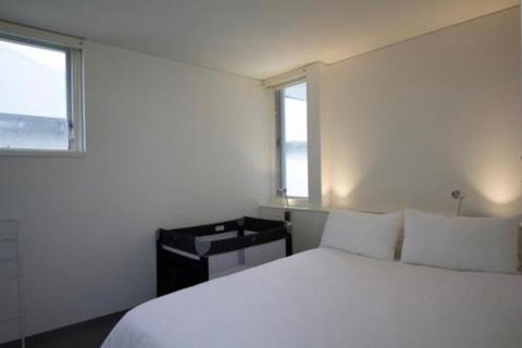 Boathouse Nearly In The Water & Wonderful Views - Accommodation Broken Hill 3