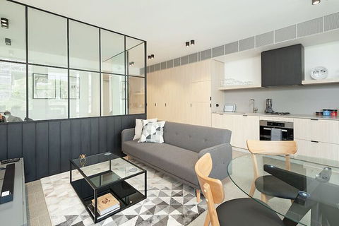 Brand New Luxury Apart In Surry Hills - Holiday Sydney 4