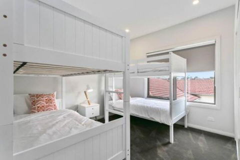 Dromana Beach House For Two Families. - Accommodation Gold Coast 4