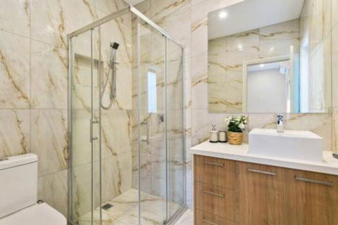 Dromana Beach House For Two Families. - Accommodation Gold Coast 2