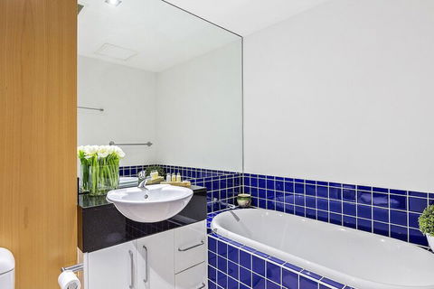 BOUTIQUE STAYS Catani Gardens - Hervey Bay Accommodation 6