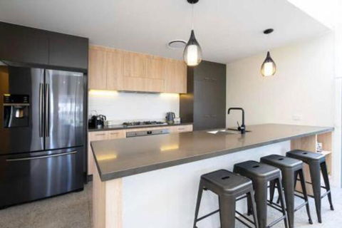 Dune Townhouse On Nautilus Way - Whitsundays Tourism 3