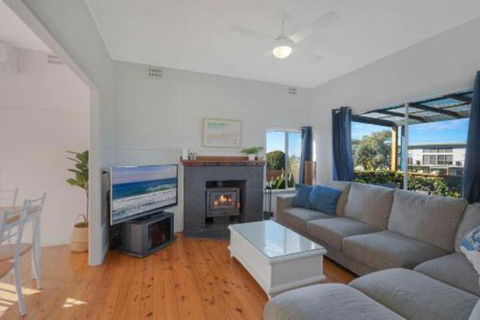 Bungo Beach House Pet Friendly Home - Accommodation Find 0